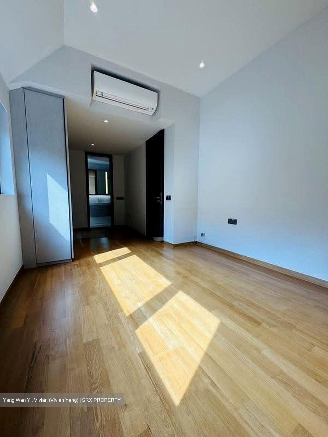 Greenbank Park (D21), Semi-Detached #607426521